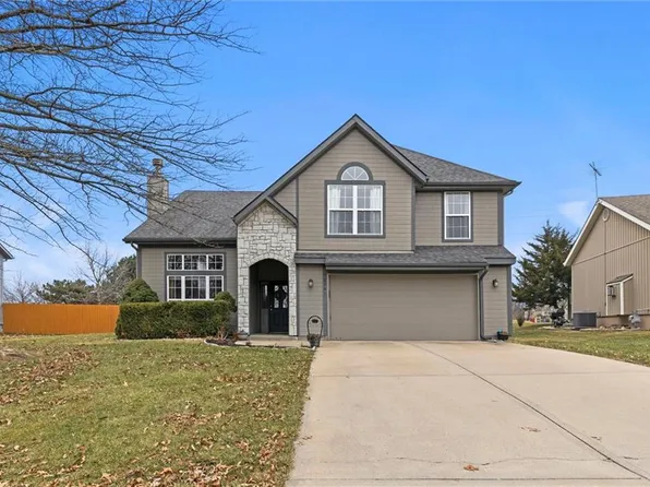 12691 S Lincoln St, Olathe, KS 66061