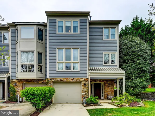 51 Taverngreen Ct, Baltimore, MD 21209