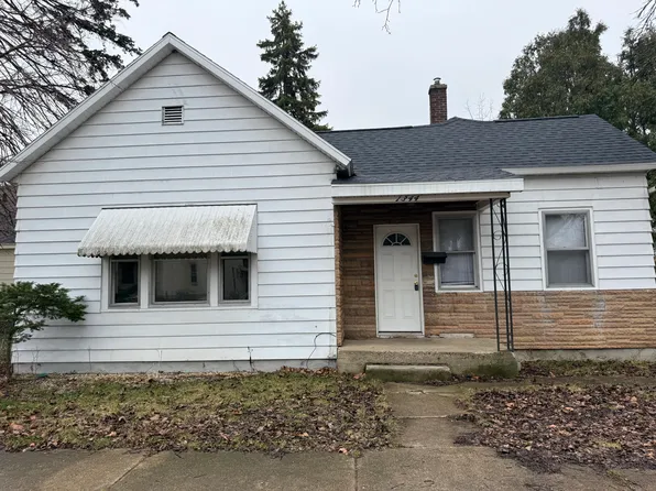 1344 Hamilton Ave NW, Grand Rapids, MI 49504