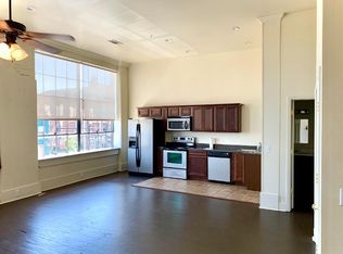 409 Main St APT 1, Columbus, MS 39701