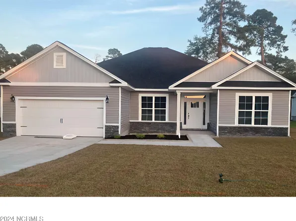 1306 Caracara Drive #Model Home, New Bern, NC 28560