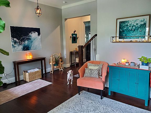 Front reading room and entryway