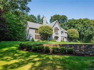 17 Beacon Hill Rd, Middlebury, CT 06762