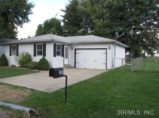 1404 West Dr, Bethalto, IL