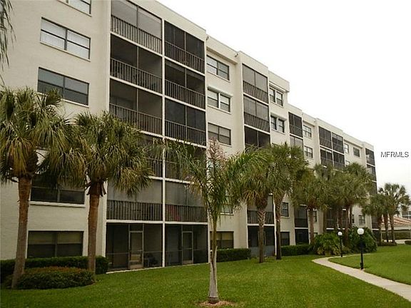 2nd image of 1328 Pasadena Ave S APT 303