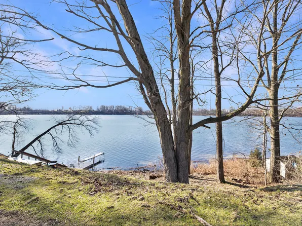 12161 Bair Lake St, Jones, MI 49061