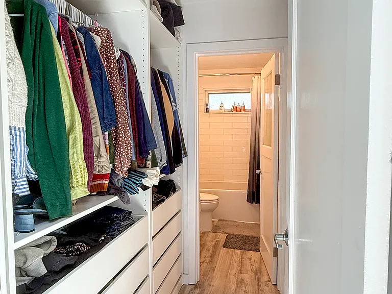 2224 Grant St #C — Photo 11