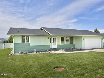 5600 Kloochman Way, Yakima, WA, 98901