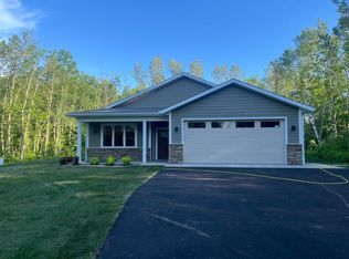 5036 W Arrowhead Rd, Hermantown, MN 55811