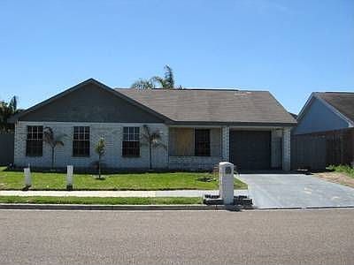 1st image of 2101 Fullerton Ave