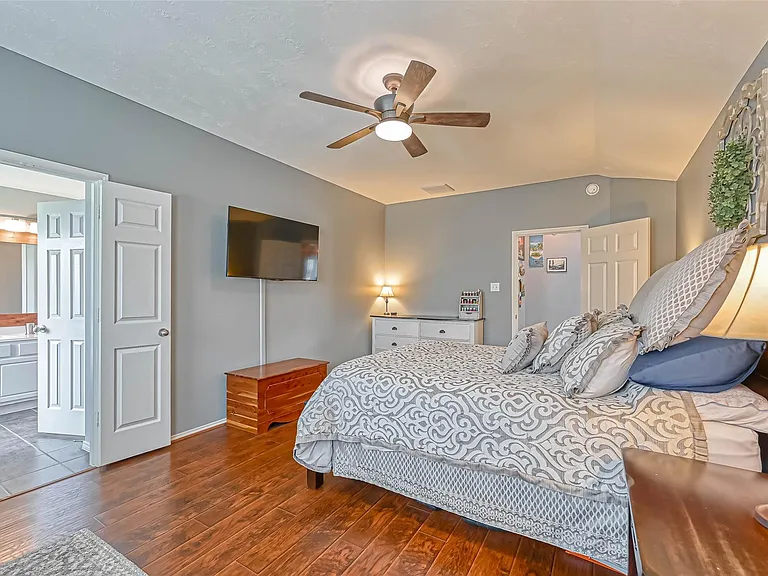 22210 Bellow Glen Dr — Photo 18