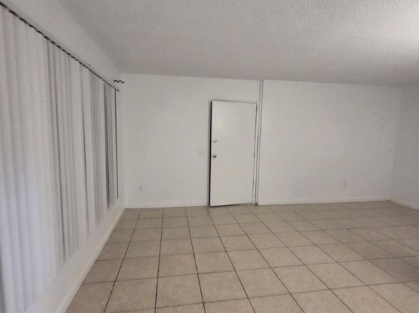 5410 Olivewood Ave APT 4