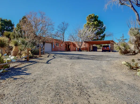 75 Fourwing Ct, Corrales, NM 87048