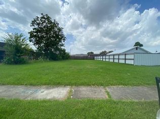 2704 Chalona Dr, Chalmette, LA 70043