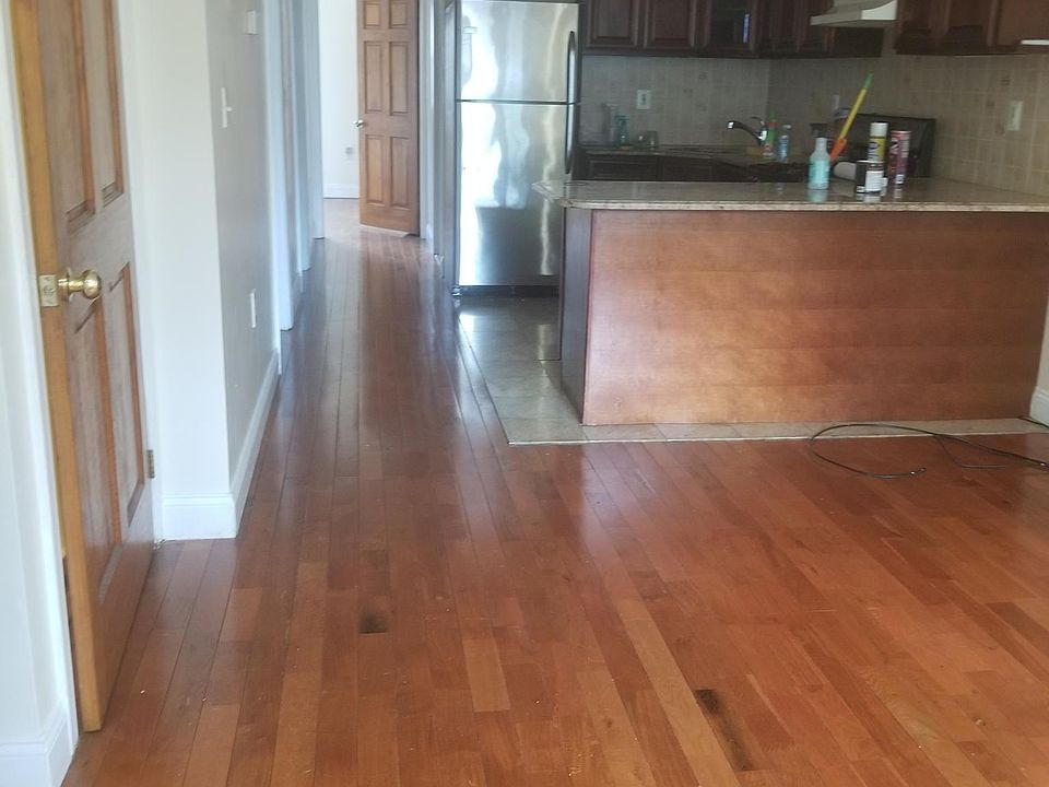 1st image of 10715 135th St #1