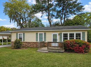 1402 Greenlawn Dr, Beaufort, SC 29902
