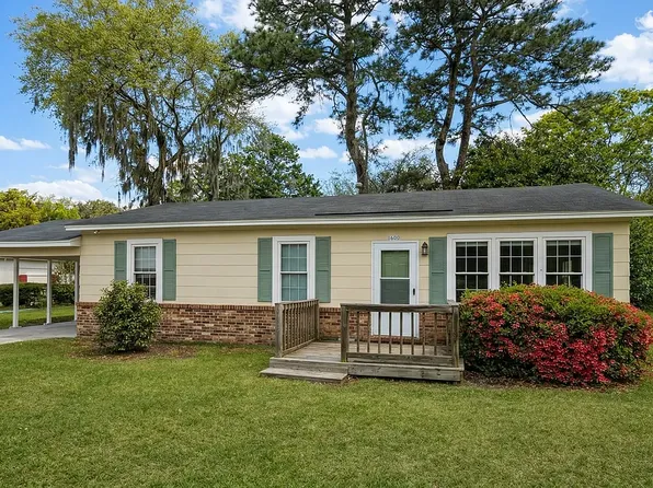 1402 Greenlawn Dr, Beaufort, SC 29902