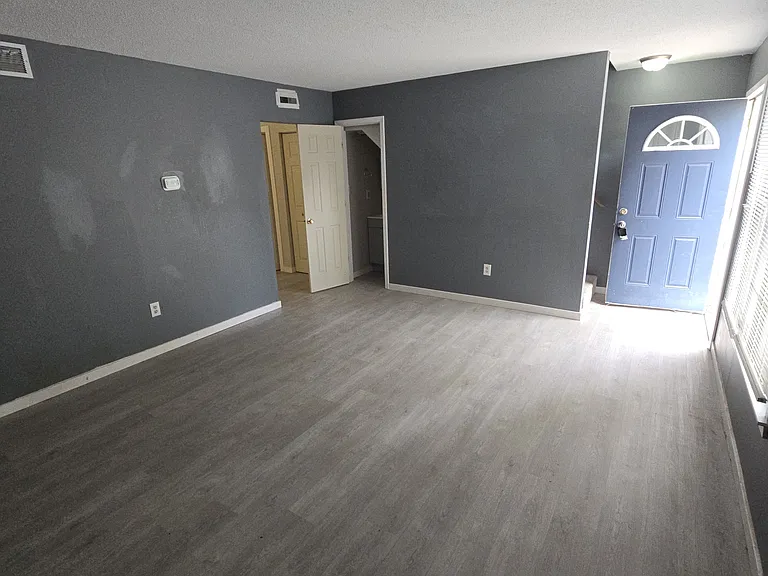 400 Beadle Dr #A — Photo 13