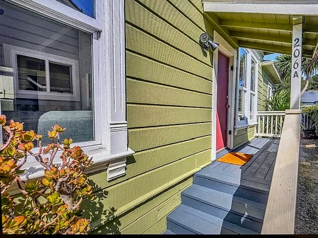 206 Pearl St — Photo 2