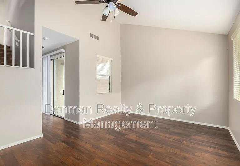 4262 E Carla Vista Dr — Photo 8