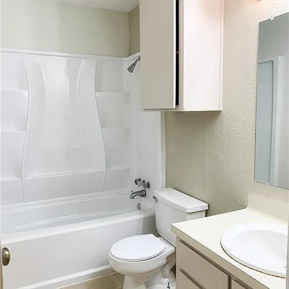 814 Camellia Ct — Photo 16