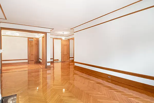 Rented by WAM Partners - William Moses Co. | media 3