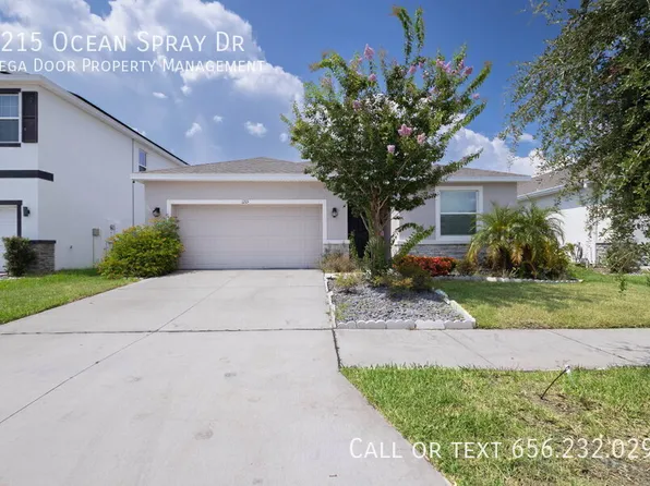 1215 Ocean Spray Dr, Ruskin, FL 33570