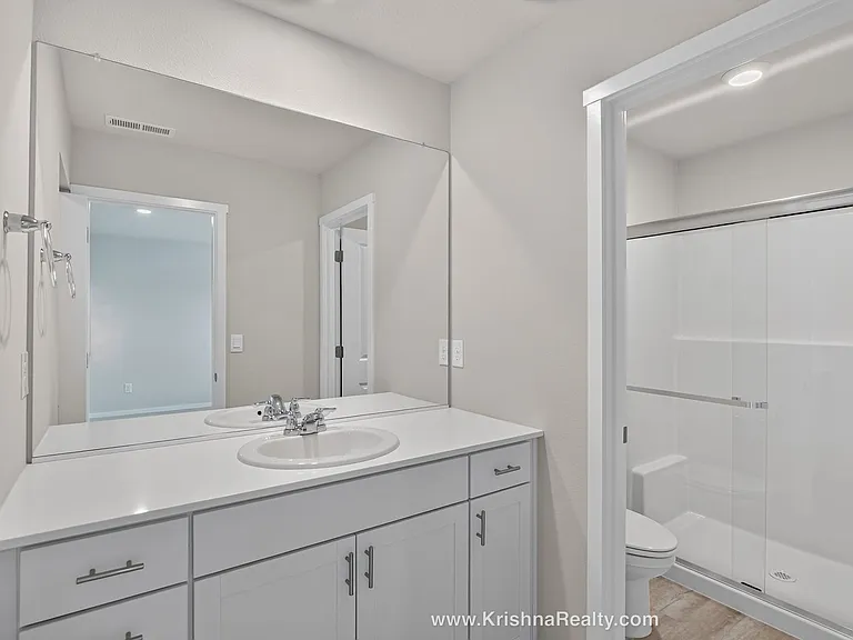 12214 NE 14th St — Photo 16