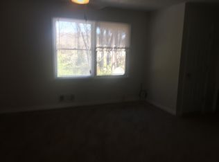 430 Williamsburg Way, Fayetteville, GA 30214