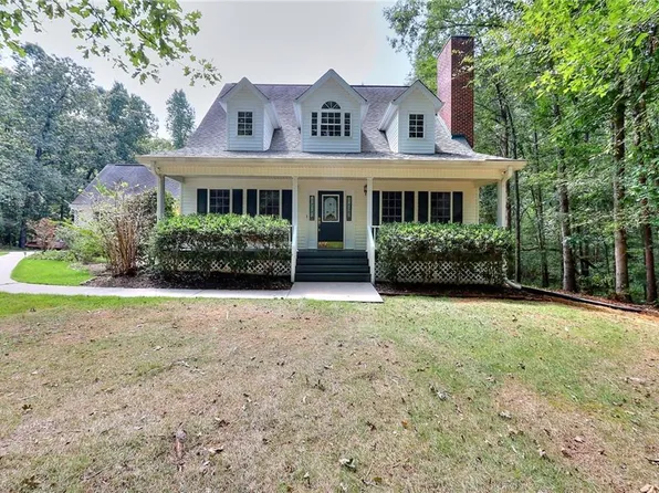 152 Smokey Hollow Rd, Jefferson, GA 30549