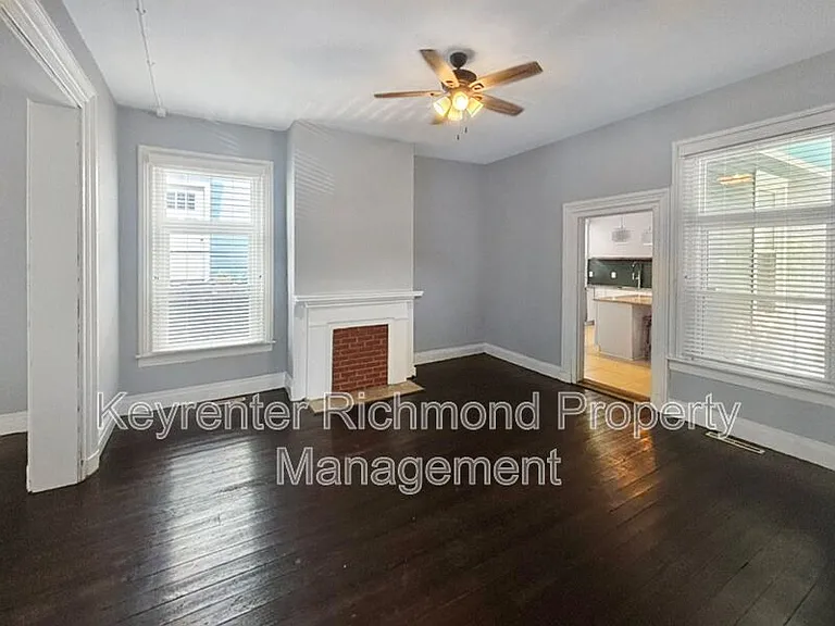 2220 E Marshall St — Photo 5