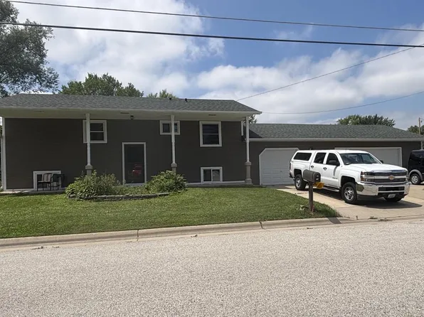 816 Clay STREET, Watertown, WI 53098