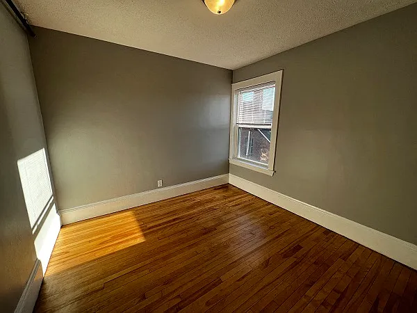 145 Main St — Photo 11