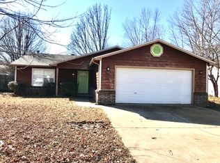 3369 W Vassar St, Fayetteville, AR 72704