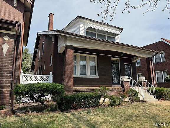 3rd image of 5381 Queens Ave