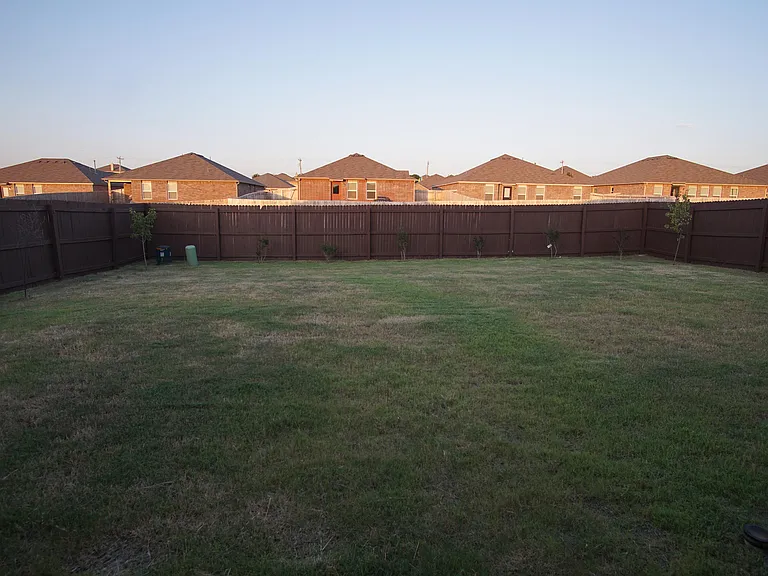 9804 High Noon Rd — Photo 18