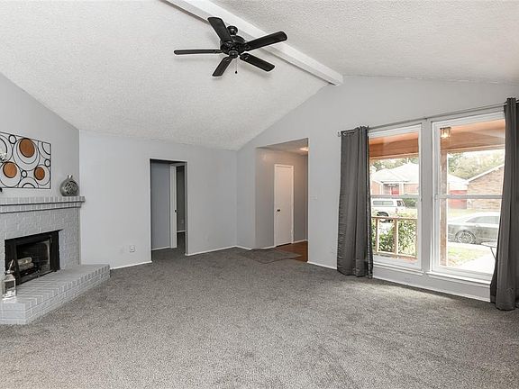2nd image of 10636 Woodleaf Dr