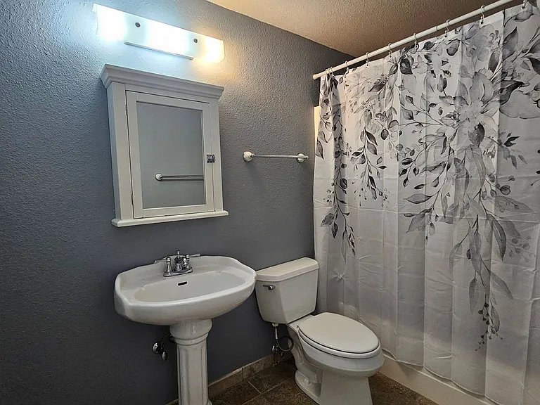 8045 SE Willock Rd — Photo 9