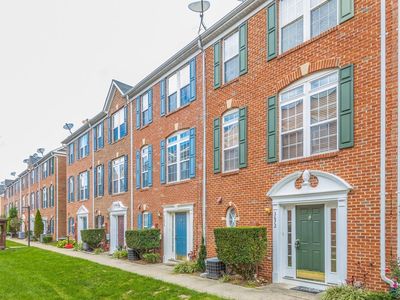 3672 Madison Watch Way, Falls Church, VA, 22041