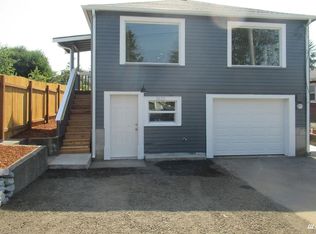 2622 E 2nd St, Pt Orchard, WA 98366