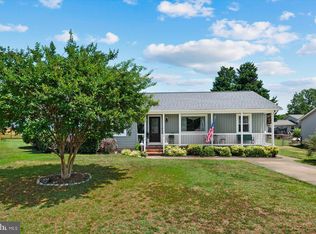4512 Susanne Dr, Fredericksburg, VA 22408