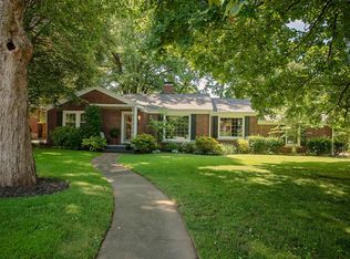 820 E Stanford St, Springfield, MO 65807