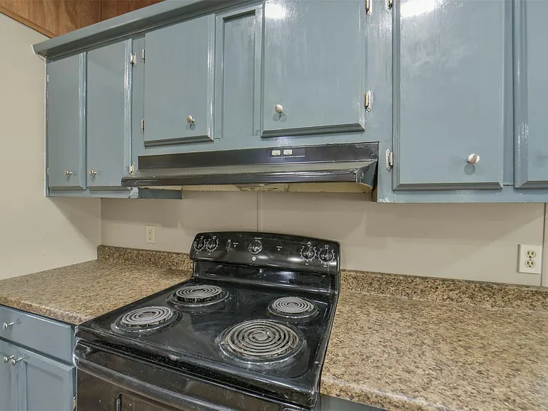 11023 Forrest Valley Dr — Photo 20