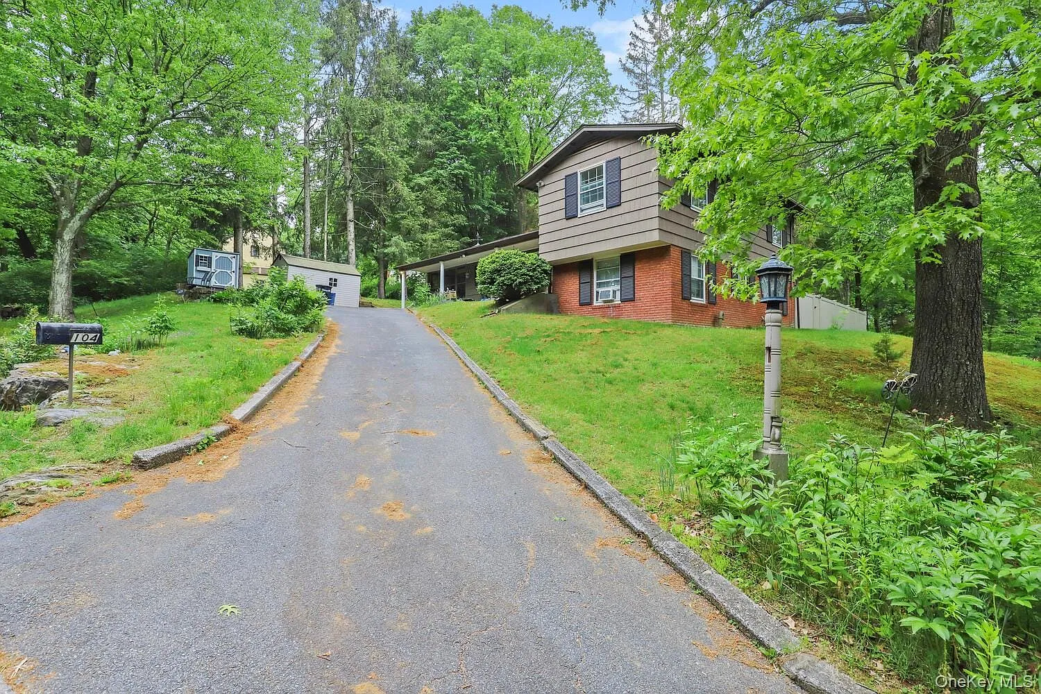 3 bed, 2.0 bath, 1681 sqft, $5,500 — Photo 2