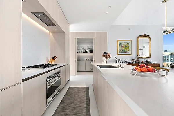 Sold by Corcoran | media 8