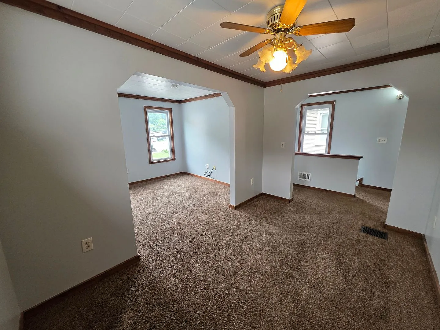 83 Hudson St. — Photo 2