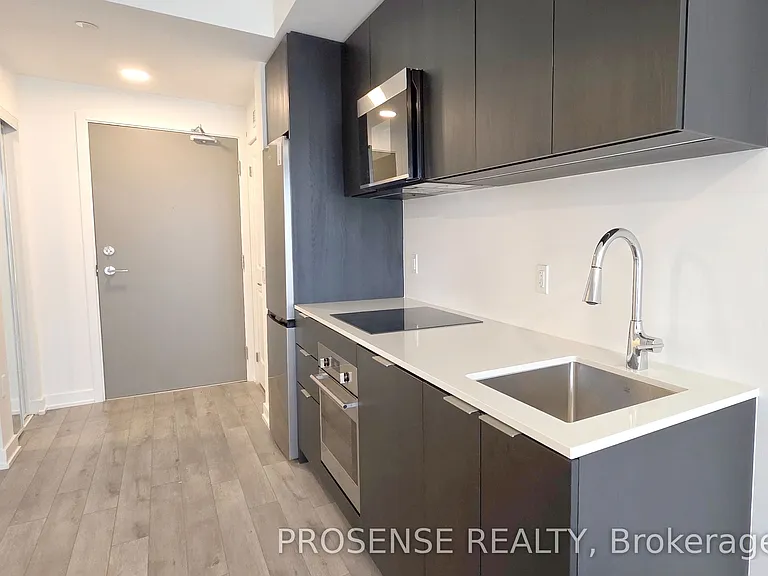 15 Skyridge Dr #703 — Photo 14