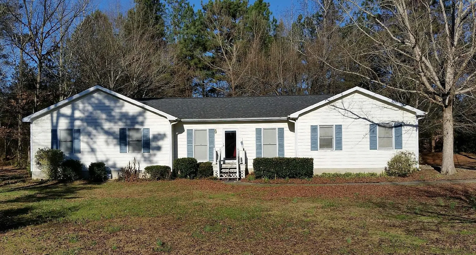 473 Bedford Dr photo 1