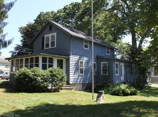 26 Pawson Trl, Branford, CT 06405