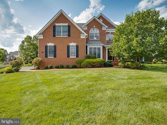 2nd image of 15004 Gaines Mill Cir